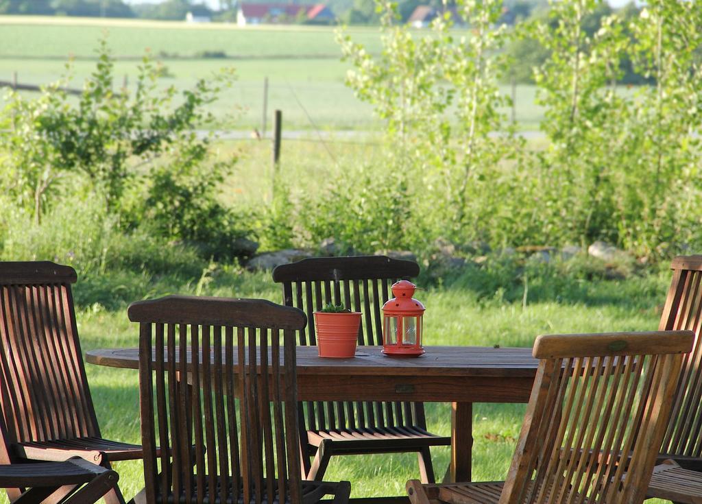 Tryde 1303 B&B Pa Oesterlen Tomelilla Exterior photo